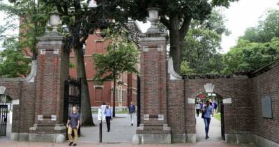 Donald Trump - Trump admin drops rule to bar international students from U.S. if classes held online - globalnews.ca - state Massachusets - city Boston