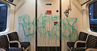 London Underground - Banksy coronavirus-inspired art removed from London Underground subway system - globalnews.ca - city London