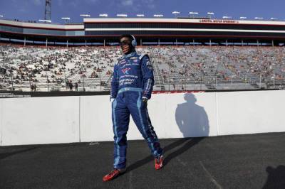William Byron - Bubba Wallace - Wallace crashed out of chance of racing for $1 million prize - clickorlando.com - state Tennessee - county Bristol - county Wallace