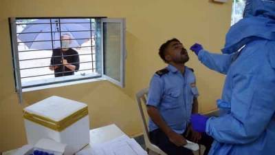 13 new coronavirus cases in Dharavi, tally rises to 2,428 - livemint.com - city Mumbai