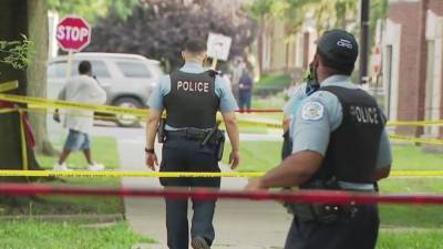 50 shot, 7 fatally, in Chicago so far this weekend - fox29.com - city Chicago