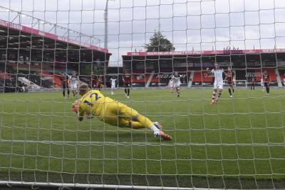 Danny Ings - Southampton wins 2-0 to keep Bournemouth in drop zone - clickorlando.com - county Wilson - county Southampton