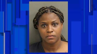 Woman attacks 5 airline agents, corrections officer over carry-on bag, claims she has COVID-19, attempts to escape jail, police say - clickorlando.com - state Texas