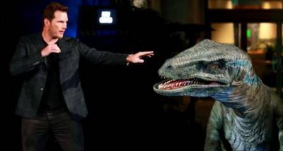 Chris Pratt - Chris Pratt returns to London as Jurassic World: Dominion makers restart shooting amid the COVID 19 pandemic - pinkvilla.com - city London