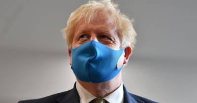 Chaand Nagpaul - Senior medics blast new UK coronavirus face mask rules as 'illogical' - manchestereveningnews.co.uk - Britain - city London - county Hyde