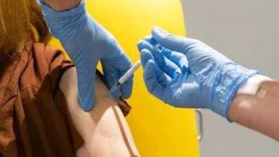 Russia says all volunteers who got its coronavirus vaccine developed immunity - livemint.com - Russia