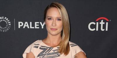 Anna Camp Revealed She Had Coronavirus; Urges Fans To Wear A Mask - justjared.com