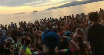 ‘Just offensive’: Large Vancouver beach party draws outrage amid COVID-19 - globalnews.ca - county Stanley