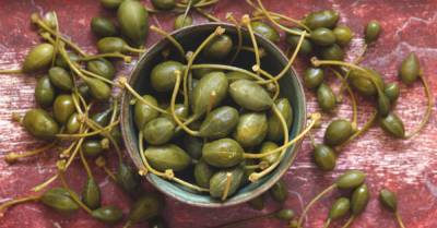 Compound in pickled capers could benefit the heart and brain - medicalnewstoday.com - state California - Egypt