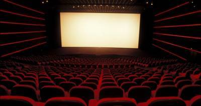 Coronavirus: Winnipeg theatres reopen, but moviegoing experience has changed - globalnews.ca