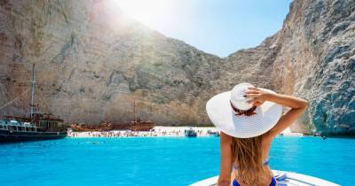 How safe is your holiday? Coronavirus risk for countries including France, Italy, Greece - mirror.co.uk - Italy - Spain - Britain - France - Greece