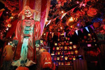 Scary souvenirs: Halloween Horror Nights lives on with new tribute store - clickorlando.com