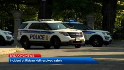 Royal Canadian - Julie Payette - Rideau Hall incident comes to an end after ‘armed man’ accessed grounds: police - globalnews.ca