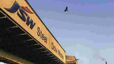 Covid-19 impact: JSW crude steel production falls to 2.96 million tonnes in Q1 - livemint.com - India - city Mumbai
