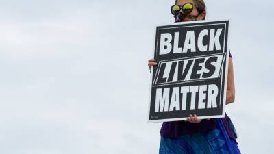 Family warned of jail time for Black Lives Matter chalk art - fox29.com - state Washington