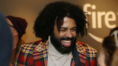 Phillip Faraone - Colin Kaepernick - Daveed Diggs asks: 'What to my people is the Fourth of July?' - fox29.com - New York - Usa - county Park