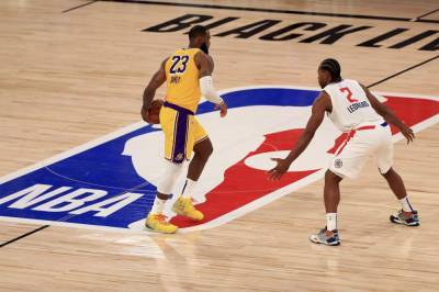 Anthony Davis - Kyle Kuzma - James' layup late lifts Lakers past Clippers, 103-101 - clickorlando.com - Los Angeles - state Florida - county Lake - city Los Angeles - county Buena Vista