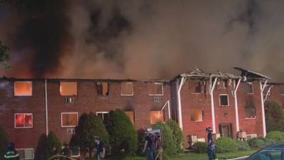 4 tenants, 3 firefighters injured in 3-alarm apartment fire in North Coventry Township - fox29.com - state Pennsylvania - county Chester