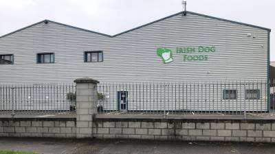 Pet food workers hit by Covid moved out of Direct Provision centres - rte.ie - Ireland