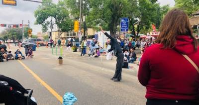 Edmonton International Street Performers Festival heads to the screen during COVID-19 - globalnews.ca