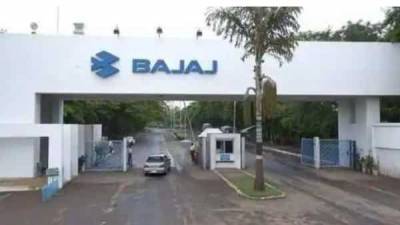 Covid-19: Workers at Bajaj Auto's Waluj plant seek temporary suspension of work - livemint.com - India