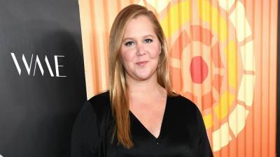 Amy Schumer - Rachel Smith - Amy Schumer on Experiencing 'Every Mother's Worst Nightmare' During Pregnancy Health Scare (Exclusive) - etonline.com