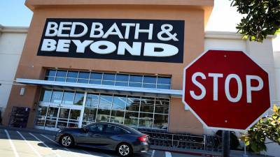 Justin Sullivan - Coronavirus-impacted Bed, Bath & Beyond to close over 200 stores as quarterly sales tumble - fox29.com - state California