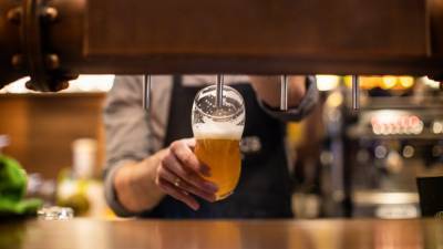 26 pubs may be prosecuted for public health breaches - rte.ie - Ireland