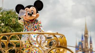 Lake Mary - Disney World reopens to passholders as 2020 ticket sales resume - fox29.com