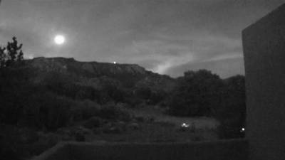 Home security camera captures ‘bolide’ meteor streak across Albuquerque night sky - fox29.com - Usa - city Albuquerque