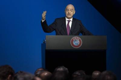 Gianni Infantino - Sepp Blatter - FIFA to AP: Infantino should remain president during probe - clickorlando.com - Switzerland