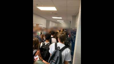 Paulding County school reports multiple COVID-19 cases after photo of packed hallways goes viral - fox29.com - state Georgia - county Dallas - county Paulding