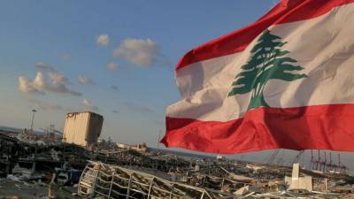 Lebanon judge questions security chief; Cabinet minister quits over blast - fox29.com - Lebanon - city Beirut
