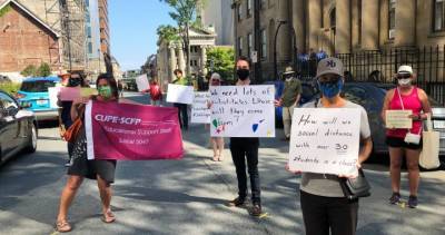 Nova Scotia - Zach Churchill - Parents, educators rally in Halifax seeking clarity on Nova Scotia’s back-to-school plan - globalnews.ca - county Halifax