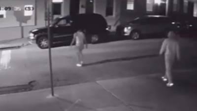 Police: 2 sought in assault, carjacking of 61-year-old man in East Falls - fox29.com