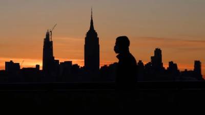 Hudson River - Gary Hershorn - More than a quarter of young adults contemplated suicide during coronavirus pandemic, CDC says - fox29.com - city New York - city Atlanta