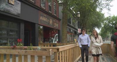 New Brunswick - Sidewalk café season in downtown Fredericton extended until Oct. 15 - globalnews.ca