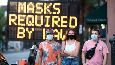 Sean Rayford - Parts of SC with mask mandates saw a 46% decline in coronavirus cases compared to areas without rules - fox29.com - state South Carolina - Charleston, state South Carolina - city Charleston, state South Carolina
