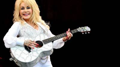 Dolly Parton - Dolly Parton addresses Black Lives Matter movement: 'Of course Black lives matter' - fox29.com - Usa