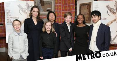 Angelina Jolie - Brad Pitt - Angelina Jolie says her children are ‘helping each other out’ at home during pandemic - metro.co.uk - city Seoul