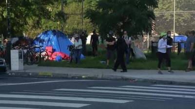 Benjamin Franklin - Activity increases around protest encampment ahead of deadline to vacate - fox29.com - city Monday