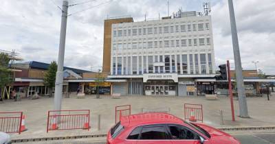 Plans to open gambling arcade at Droylsden shopping centre - but health chiefs say it would put children at risk - manchestereveningnews.co.uk