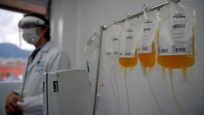 Anthony Fauci - Report: FDA puts hold on emergency authorization of survivors’ plasma as COVID-19 treatment - fox29.com - New York
