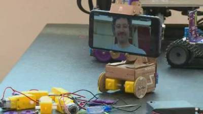 COVID-19 Zoom calls inspire telepresence robot - globalnews.ca