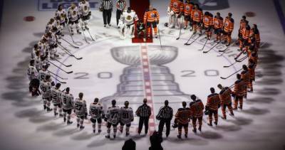 Edmonton Oilers - Regina’s Matt Dumba becomes 1st NHL player to take a knee during anthem - globalnews.ca - New York - Usa - city Chicago