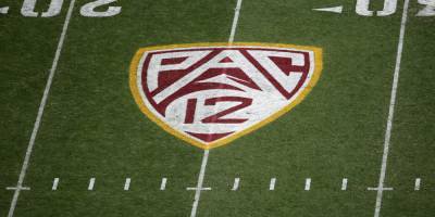Pac-12 Football Players Opt Out Amid Coronavirus Concerns - justjared.com - state Oregon