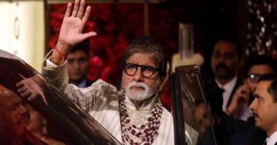 Abhishek Bachchan - Bollywood star Amitabh Bachchan leaves hospital after recovering from coronavirus - msn.com - city Mumbai