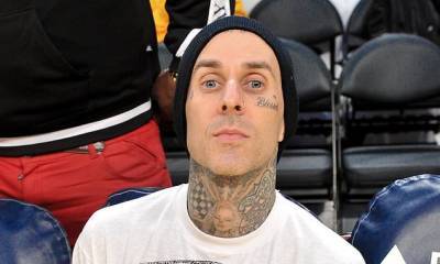 Travis Barker slams musicians playing full concerts during the pandemic as 'disrespectful' - dailymail.co.uk - Usa