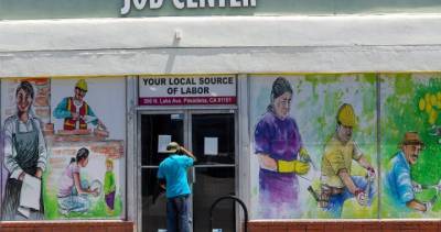 U.S. unemployment claims climb back over 1 million - globalnews.ca