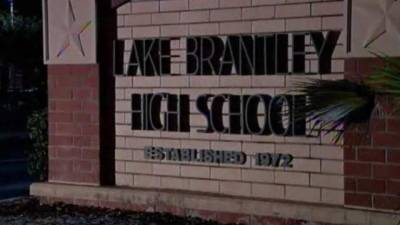 Students asked to quarantine after COVID-19 case at Lake Brantley High School - clickorlando.com - county Seminole